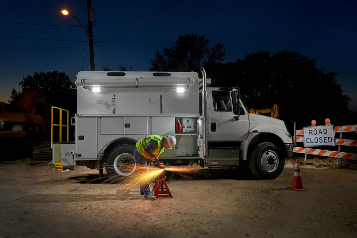 The Advantages of Choosing a PTO Shaft Driven Underdeck ALL-IN-ONE Power System®