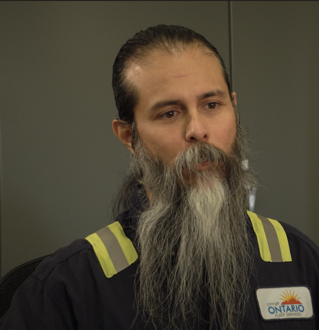 Sergio R. on Vanair® PTO Underdeck Systems for Fleet Mechanics