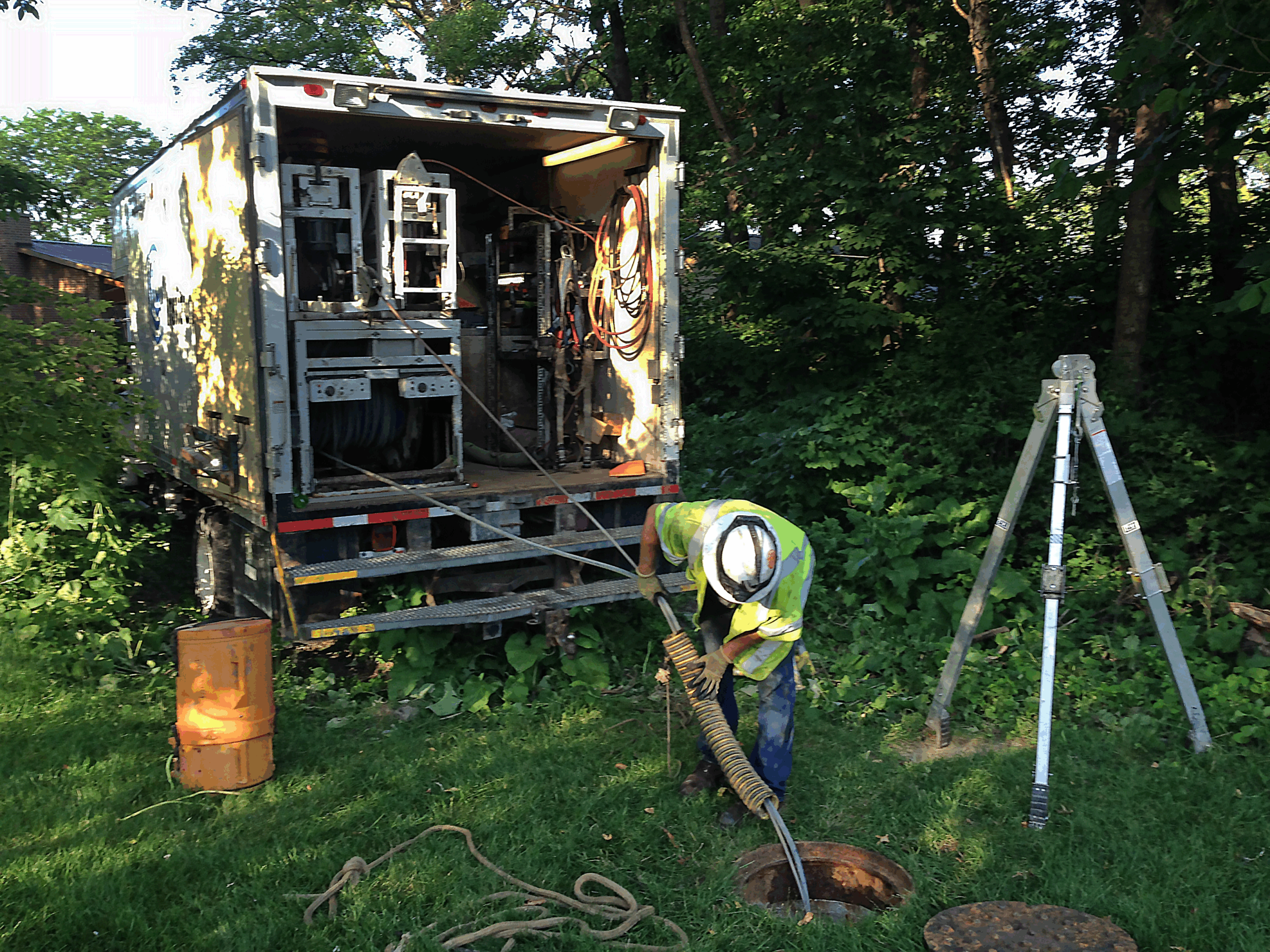 Trenchless application using Vanair® PTO Underdeck System