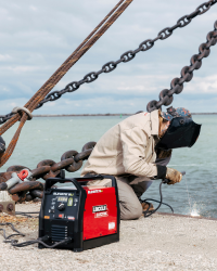 Welding with Elevate™ SLi Battery Powered Welder