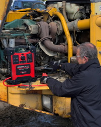 Start-All® Jump-Pack 12/24V on Diesel Equipment
