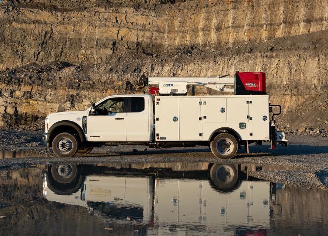 Vanair® EPEQ® AIR45 Compressor and Lincoln Electric Ranger® 330MPX™ Welder/Generator on Truck